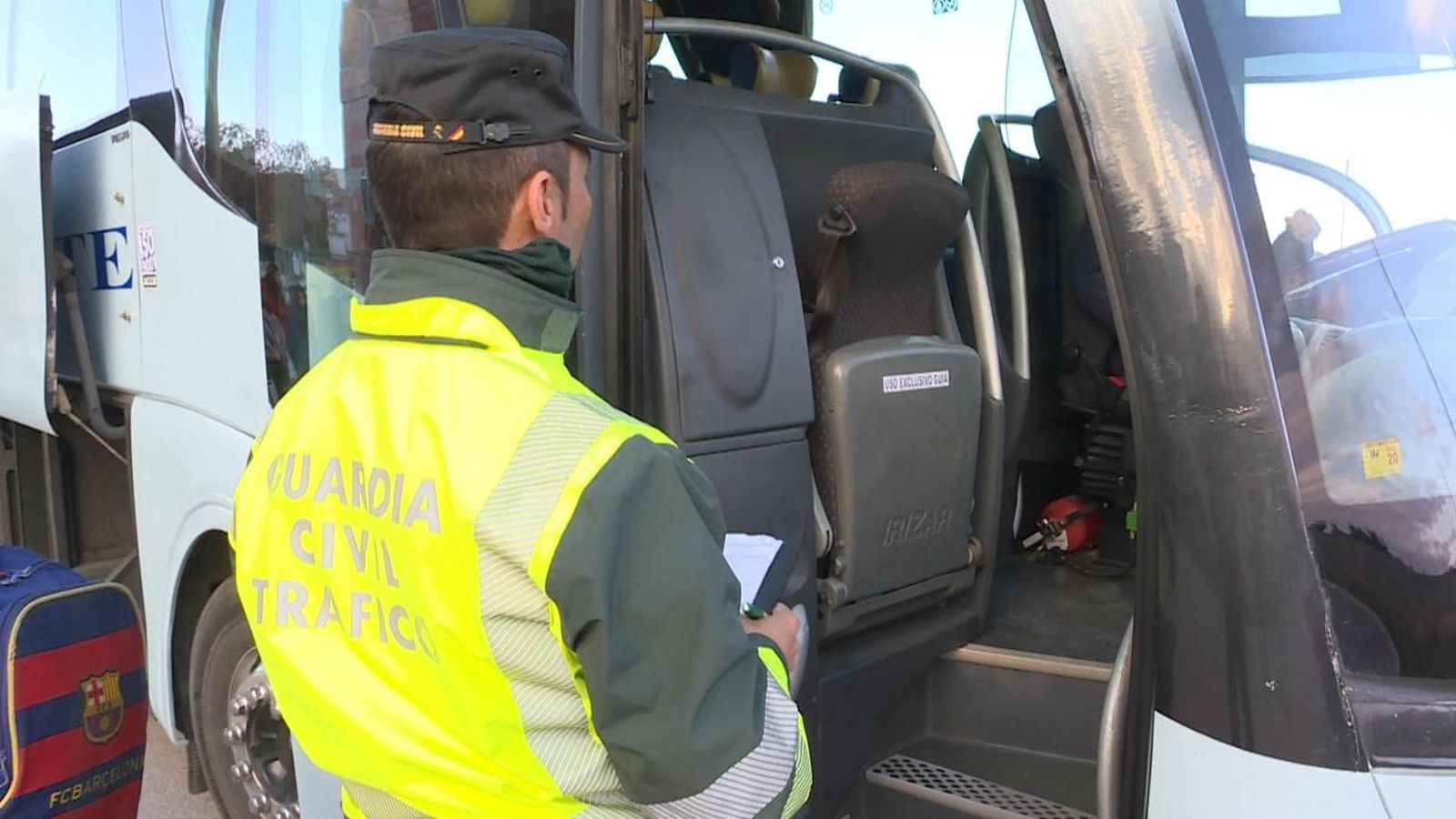 Campanya de la DGT als autobusos escolars