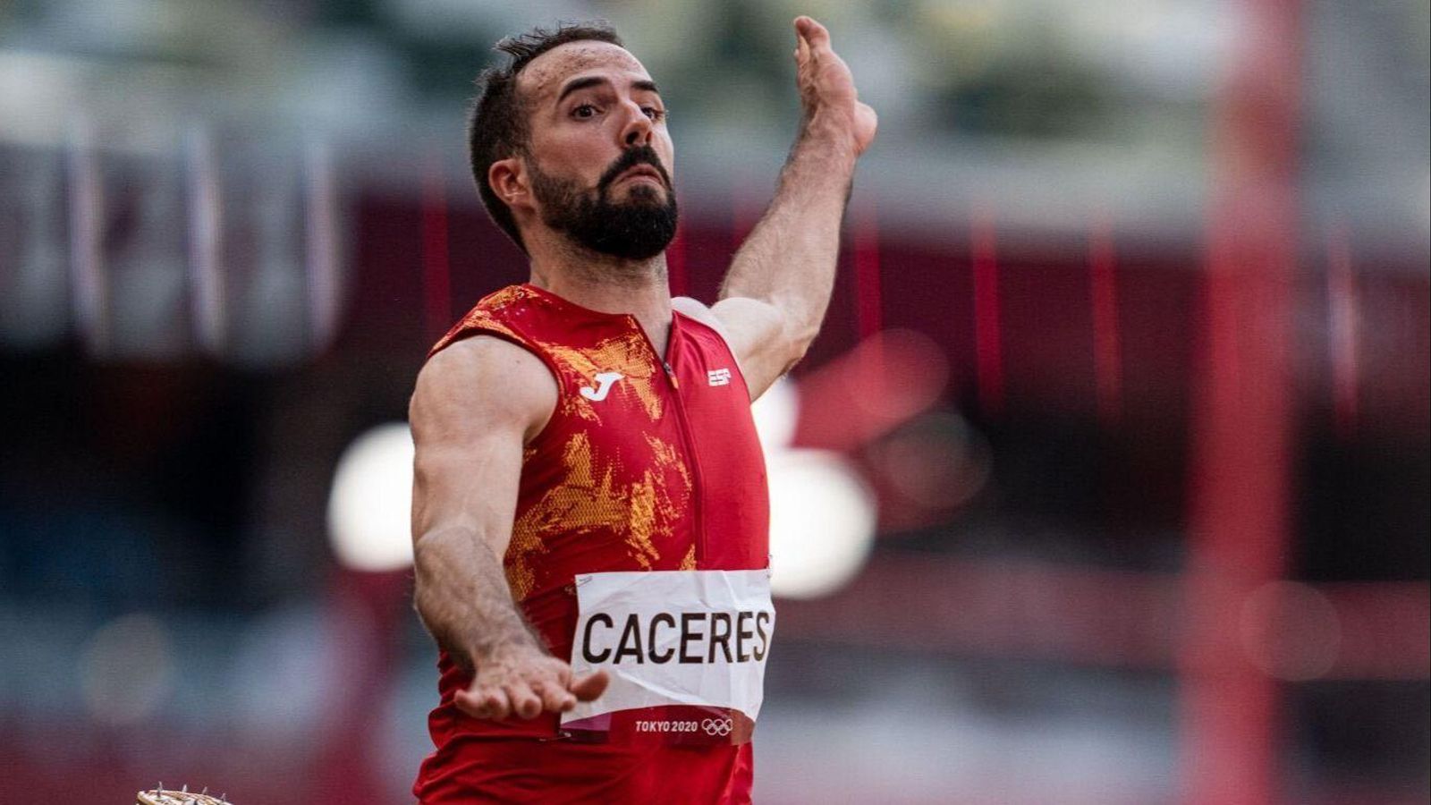 Eusebio Cáceres, durant un dels salts