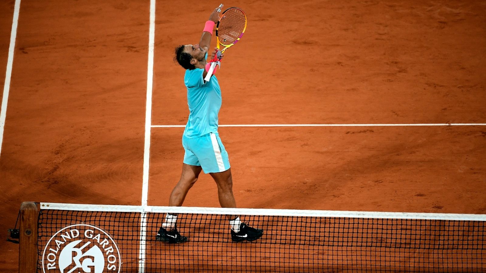 Rafa Nadal derrota a Jannik Sinner en tres sets