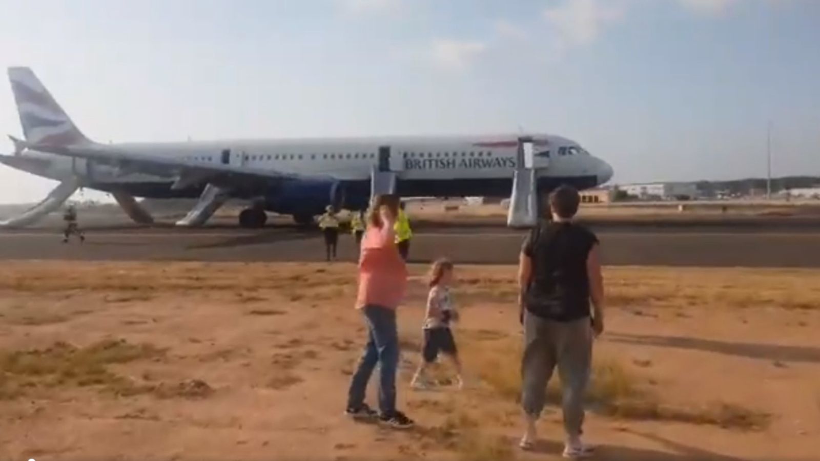 06.08.2019 | NM Entrevista a Dani Meroño, passatger de l'avió de British Airways aterrat d'emergència a Manises