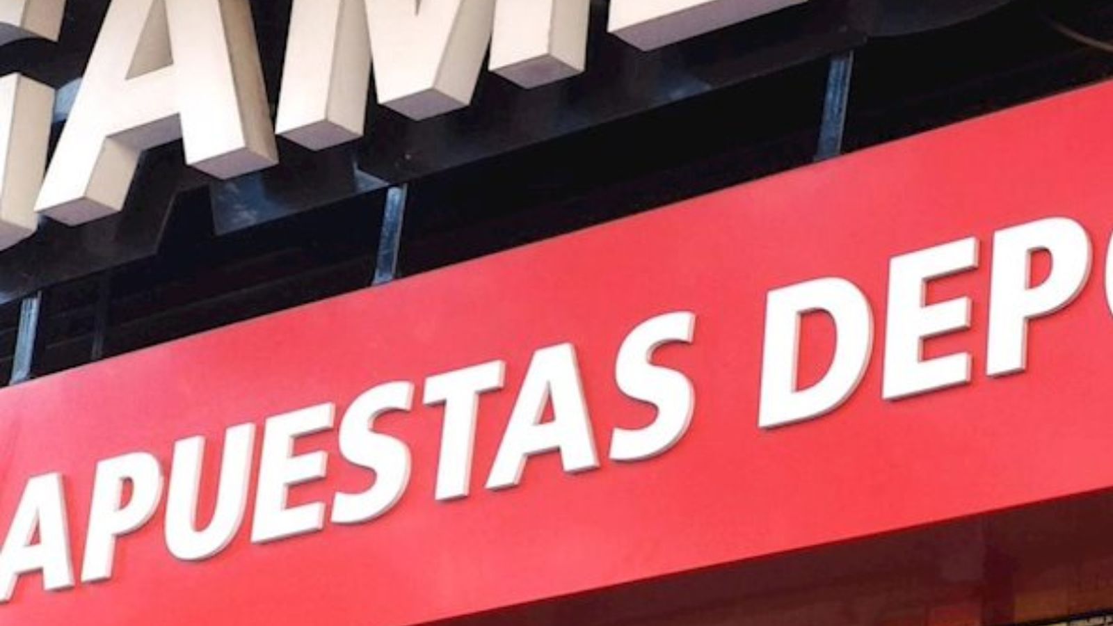 El 93% de famílies demanen que es protegisca els menors de les cases d\'apostes