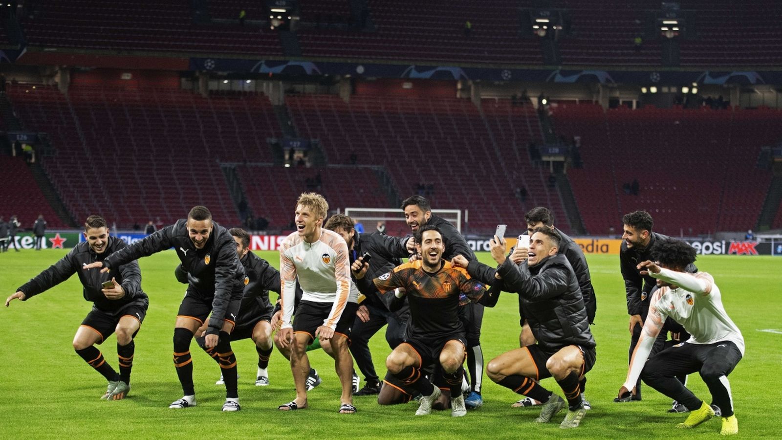 Imatge de la celebració de la victòria contra l'Ajax