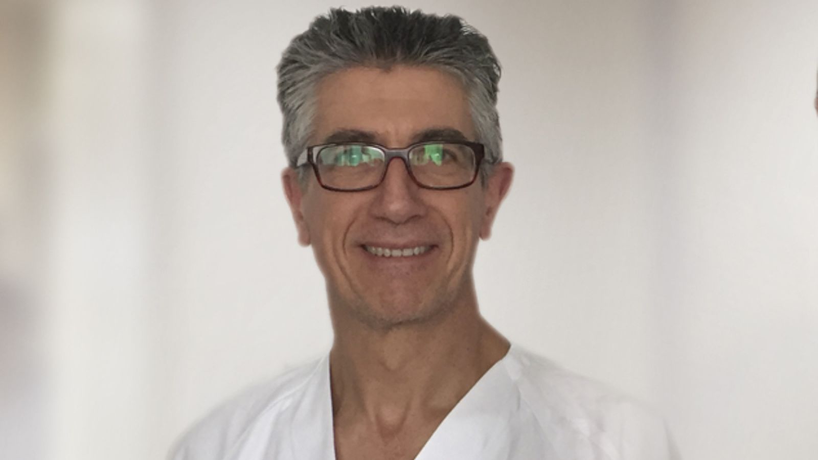 26.05.2020 | Les notícies del migdia | Entrevista al doctor Jaime Signes-Costa