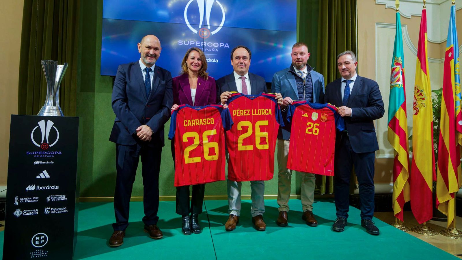 Rafael Louzán, Begoña Carrasco, Juanfran Pérez Llorca i Salvador Gomar, en l'acte de presentació de la Supercopa