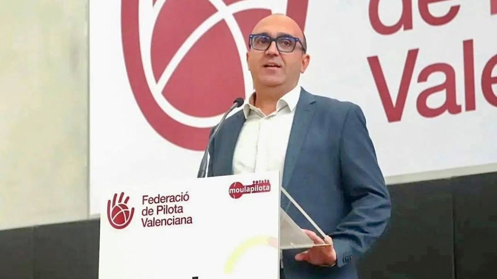 El president de la Federació de Pilota, Vicent Molines