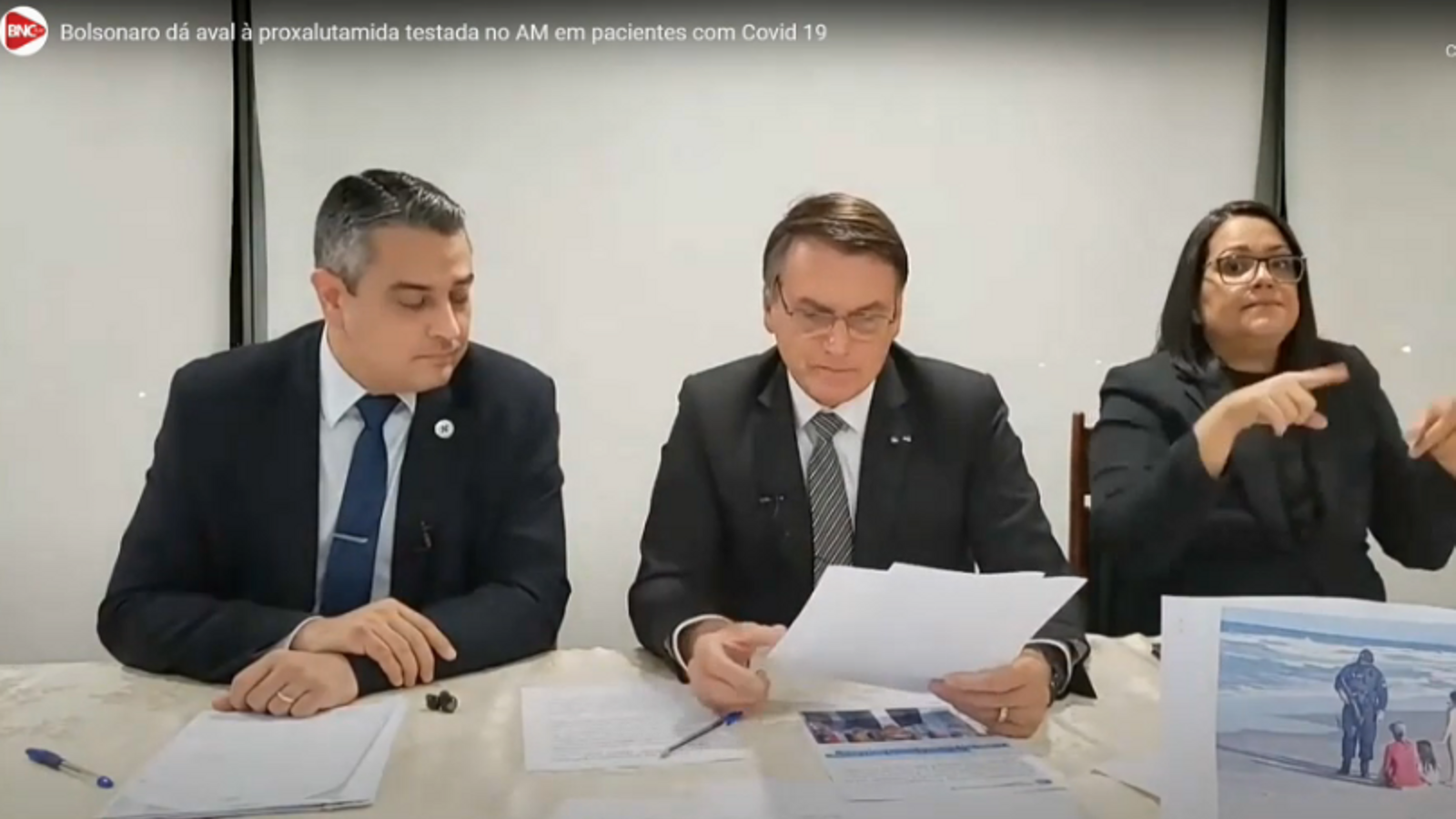 Recoltzament públic del president Bolsonaro