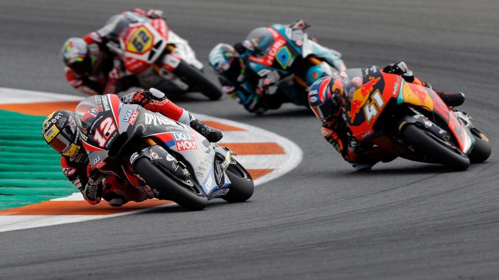 Jorge Navarro entra en tercera posició