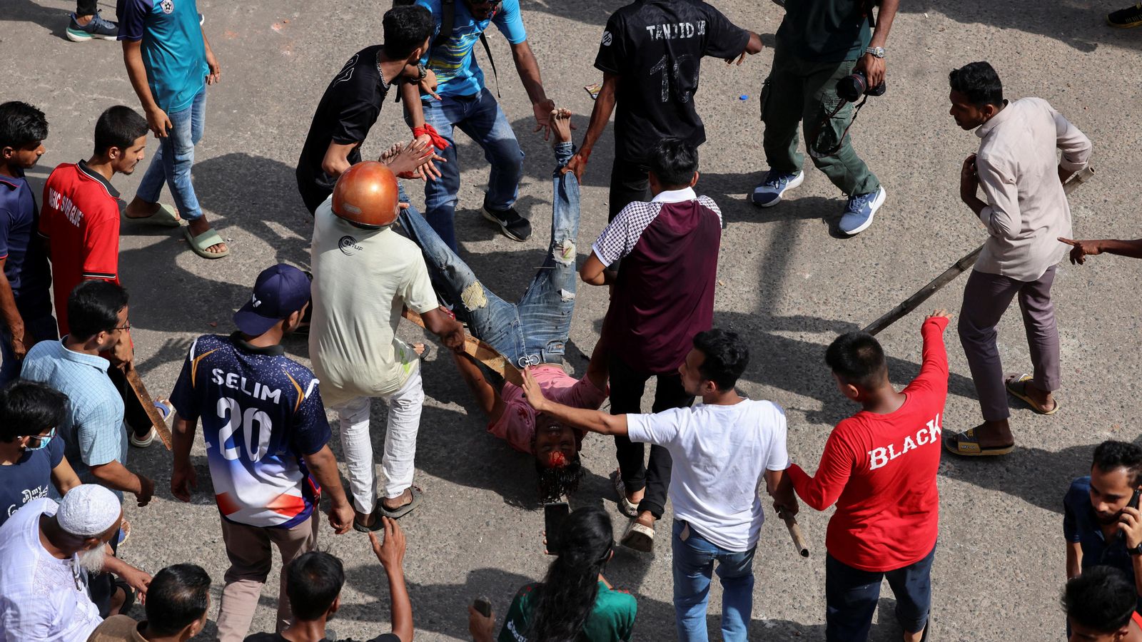 Un manifestant ferit a Dacca, capital de Bangladesh