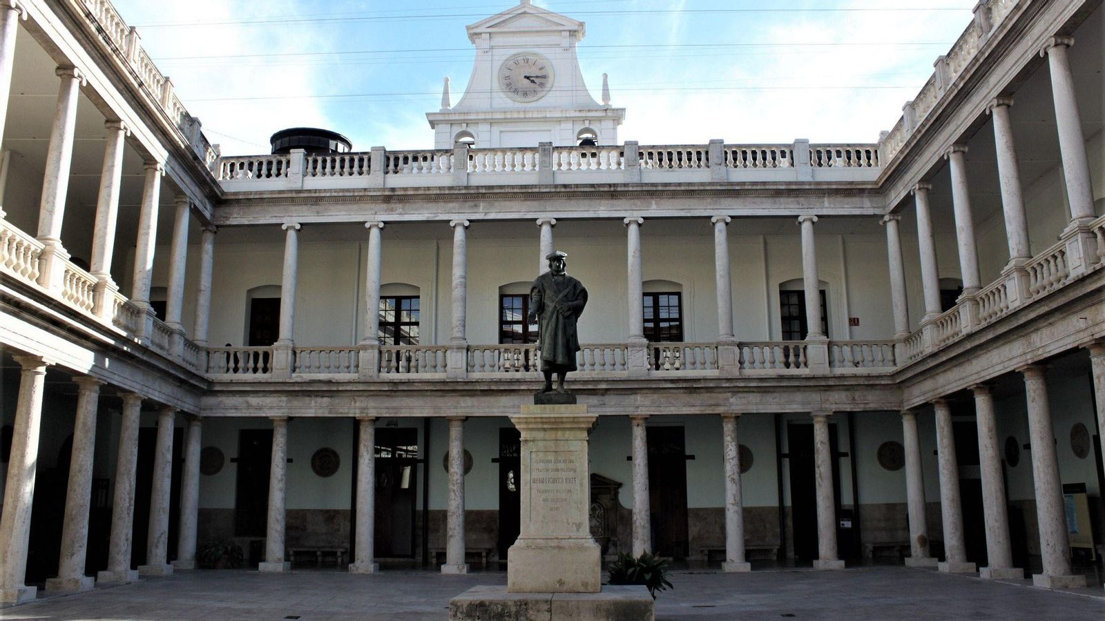 L'edifici de la Nau, antiga seu de la Universitat de València, acollirà el solemne acte d'obertura oficial del curs