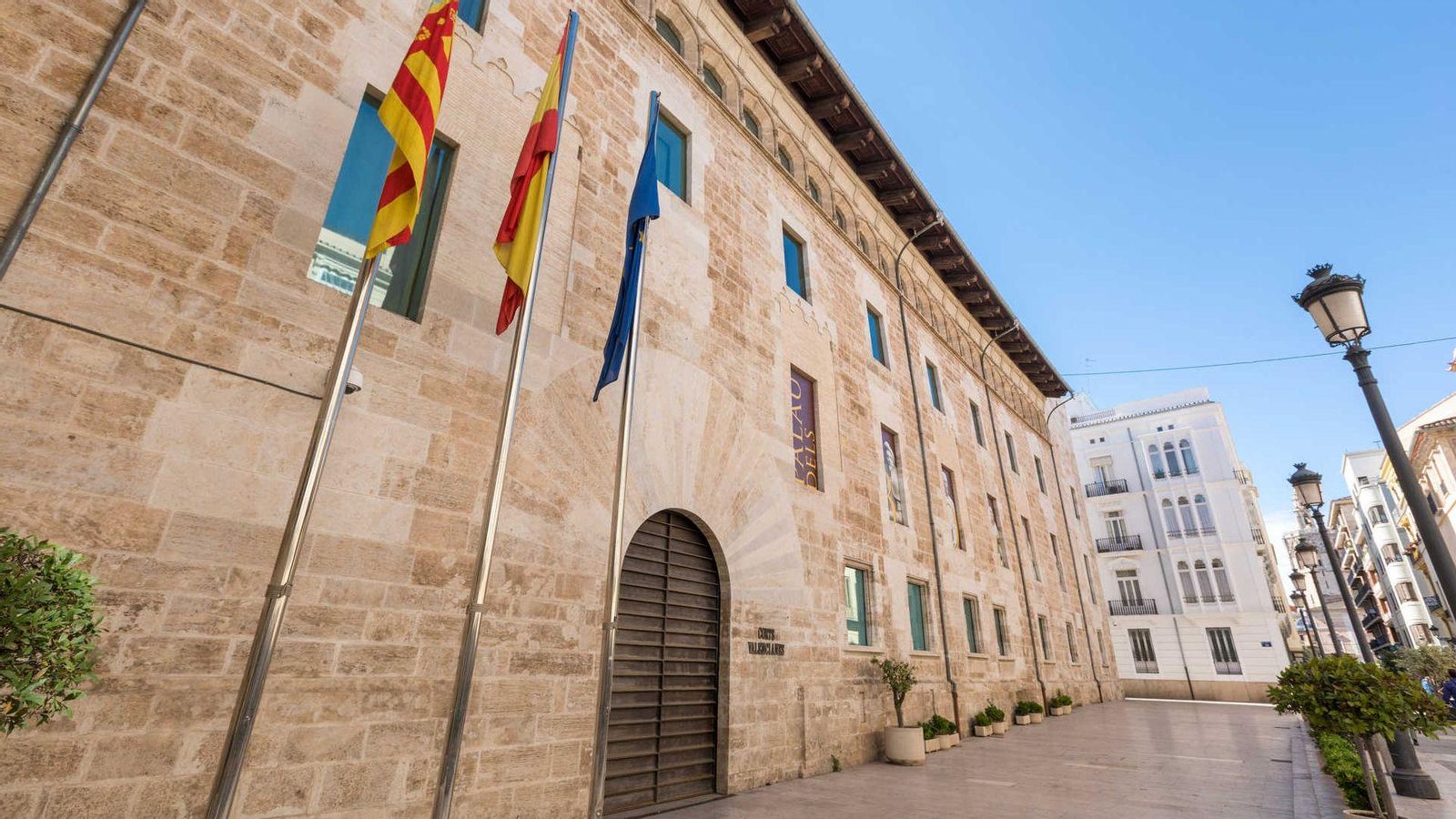 Palau de Benicarló, seu de les Corts