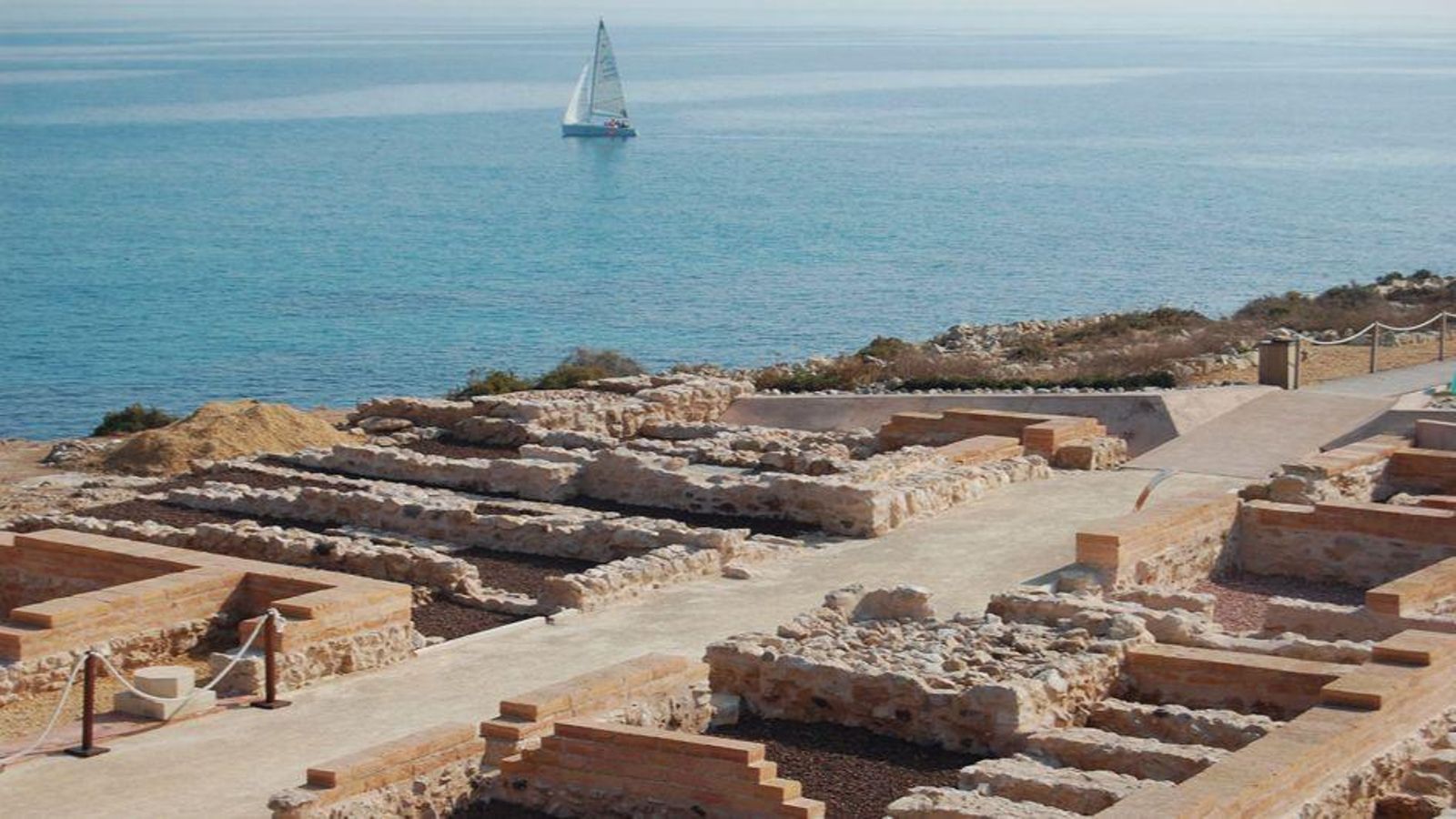 La Illeta dels Banyets, al Campello