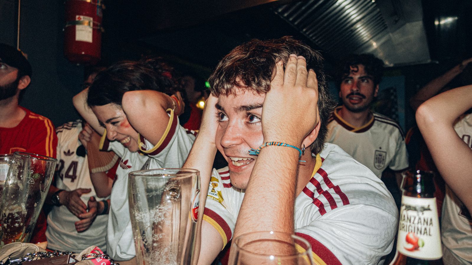 Aficionats de la Selecció Espanyola durant el partit entre Espanya i Portugal, a 6 de juliol de 2026