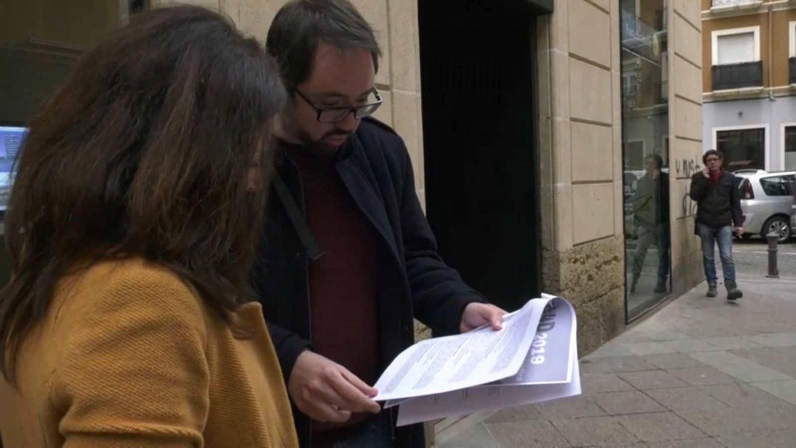 Escola Valenciana denuncia al Síndic de Greuges vulneracions de drets lingüístics en plataformes televisives