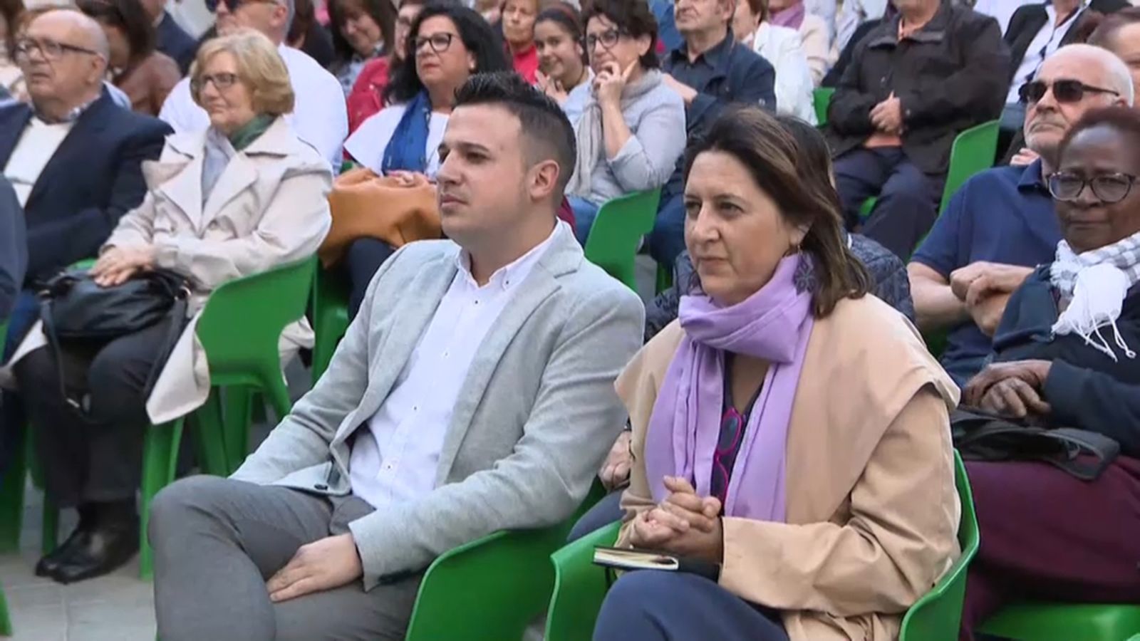 Xiva Unida-EU promet aigua potable per a tot el veïnat i un col·legi nou