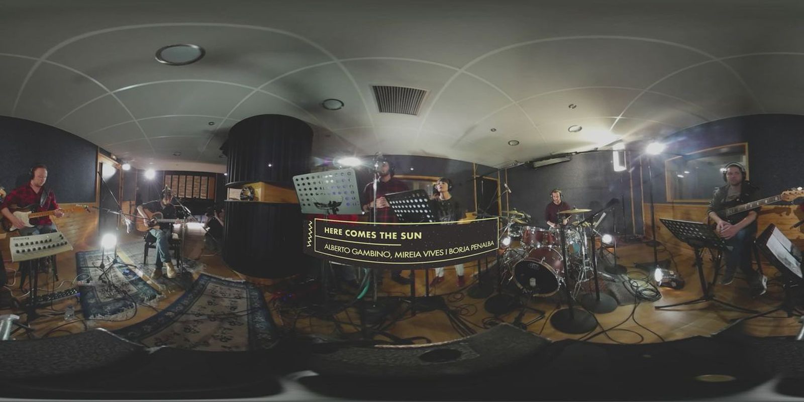 VÍDEO 360° | Alberto Gambino, Mireia Vives i Borja Penalba versionen \"Here comes the sun\"
