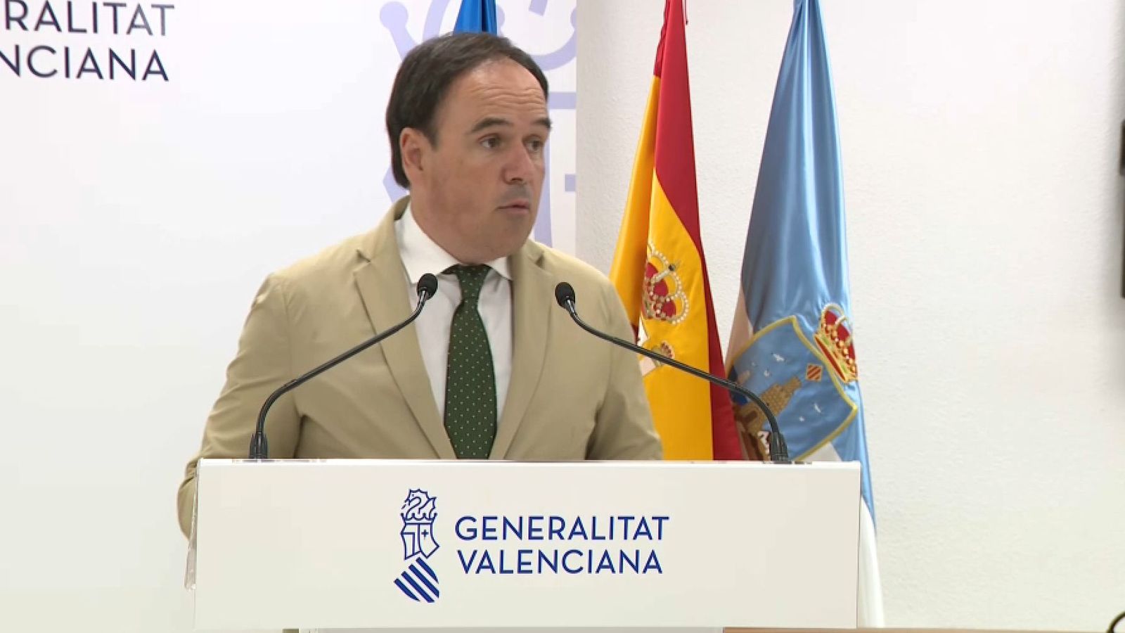 El president de la Generalitat, Juanfran Pérez Llorca, en la declaració institucional que ha fet des de Torrevieja en matèria educativa