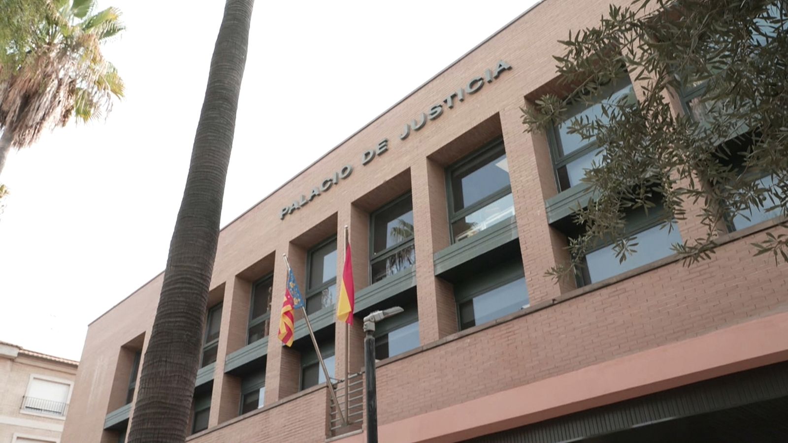 Els jutjats de Catarroja, preparats per a reprendre l'activitat després de reparar els estralls de la dana