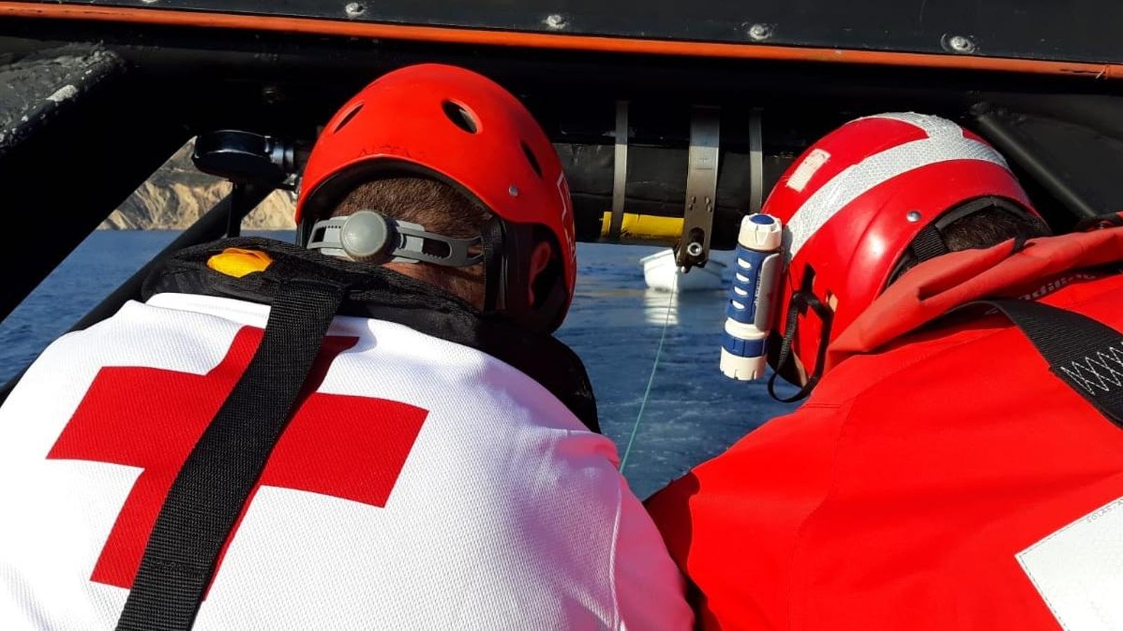 Rescatades a Pilar de la Foradada 11 persones que viatjaven a bord d\'una pastera