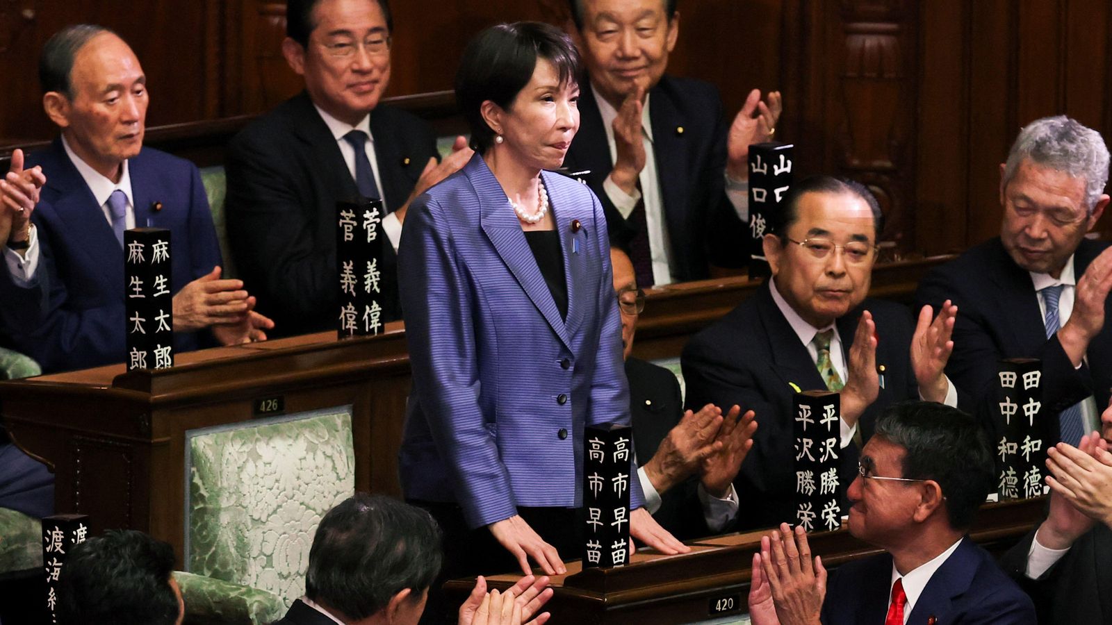 La conservadora Sanae Takaichi, en el moment de la votació com a primera ministra del Japó La conservadora Sanae Takaichi, en el moment de la votació com a primera ministra del Japó