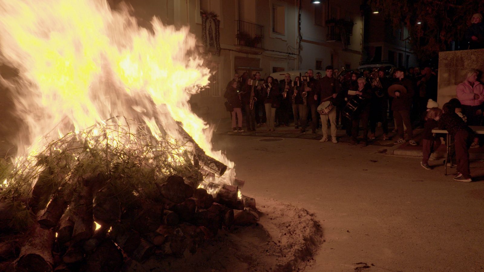 Alfafara ret homenatge als músics més veterans