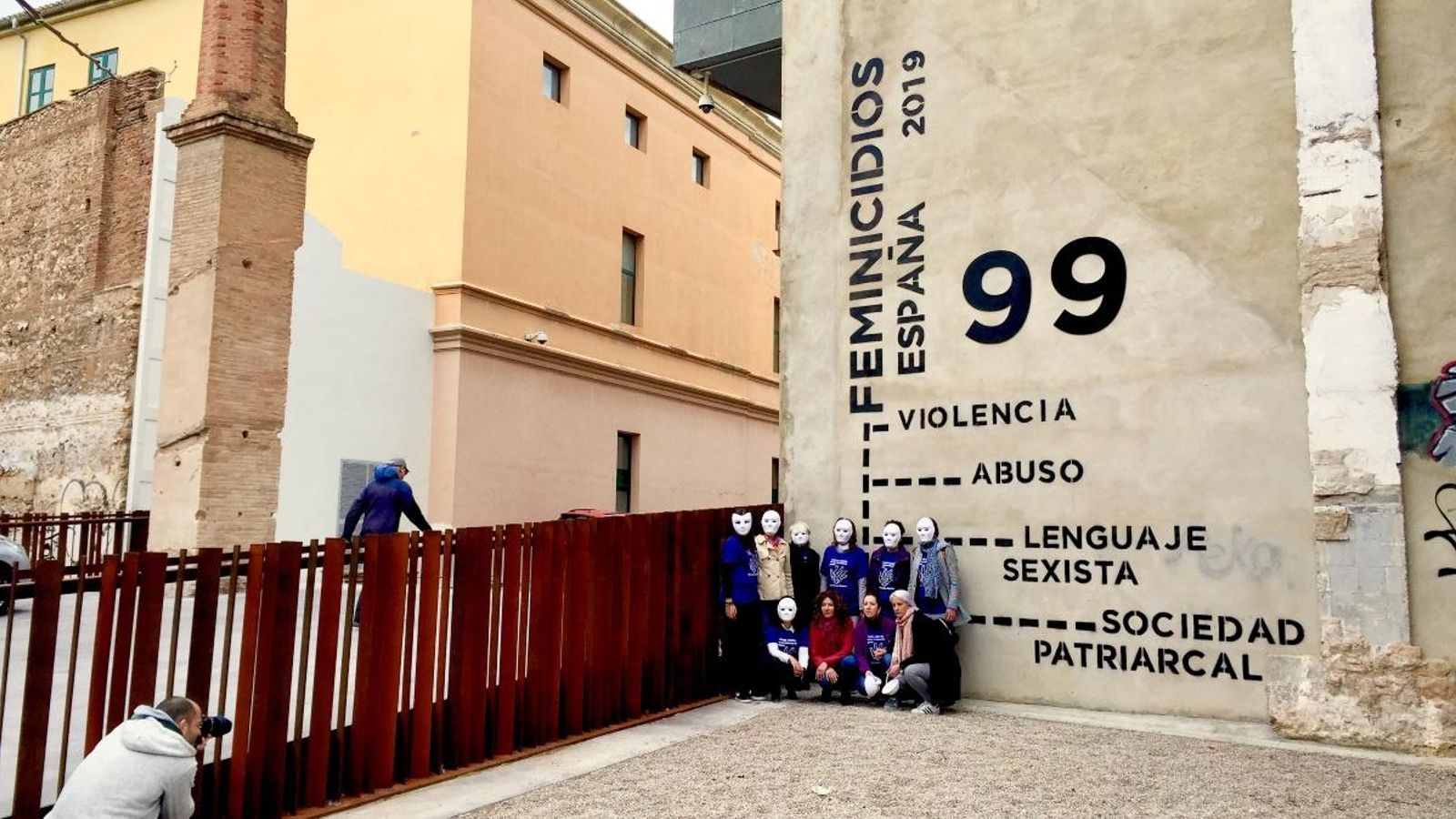 Piràmide de la violència masclista a l'IVAM