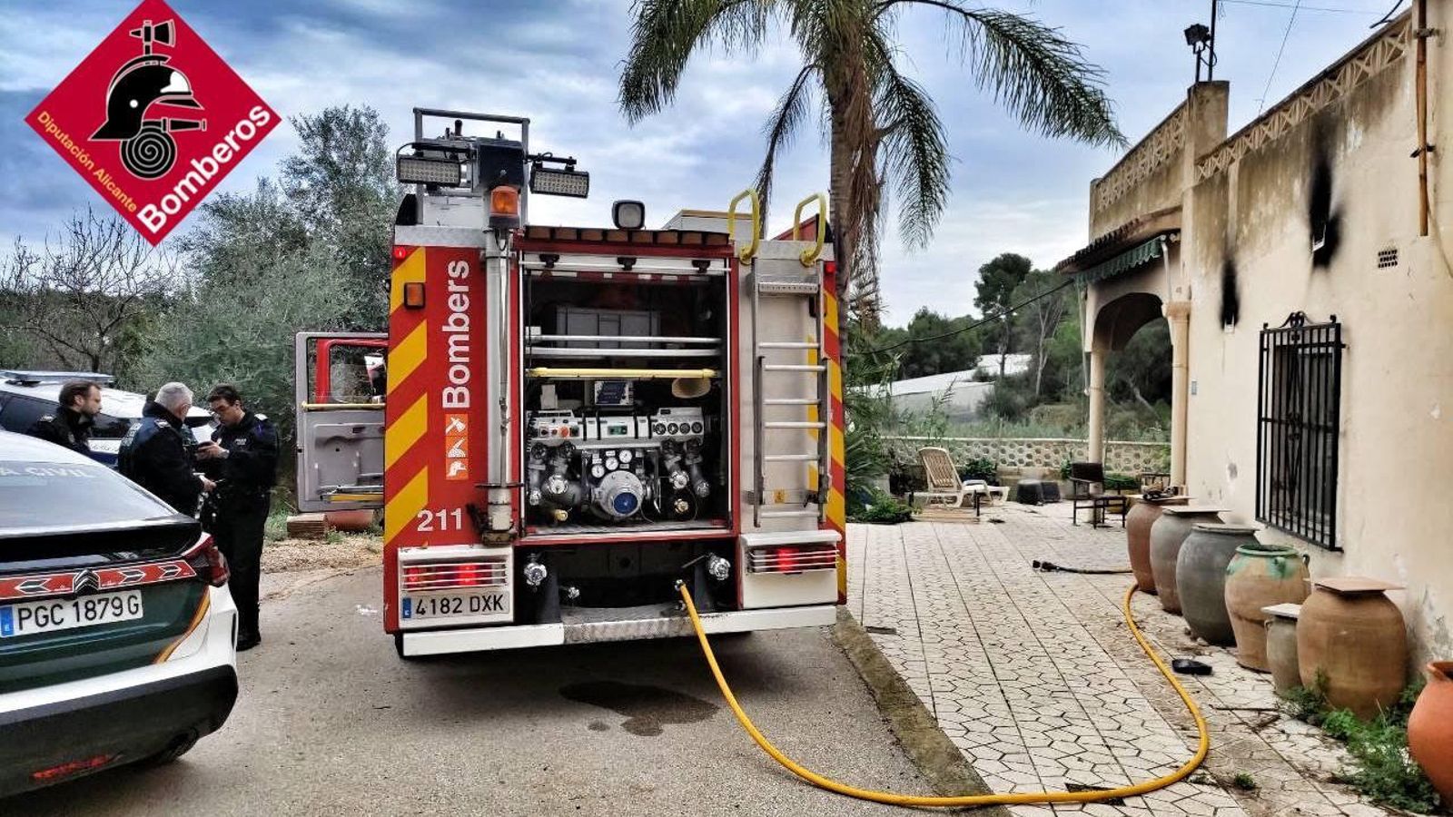 El xalet incendiat aquest dimarts El xalet incendiat aquest dimarts