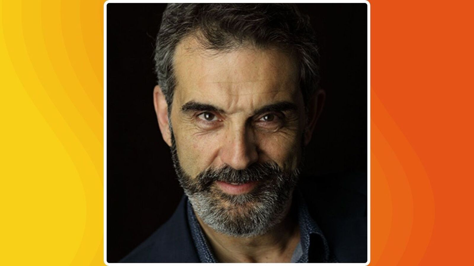 26.01.2026 | Alfred Picó reflexiona amb humor sobre el turisme en l’obra 'Postals'