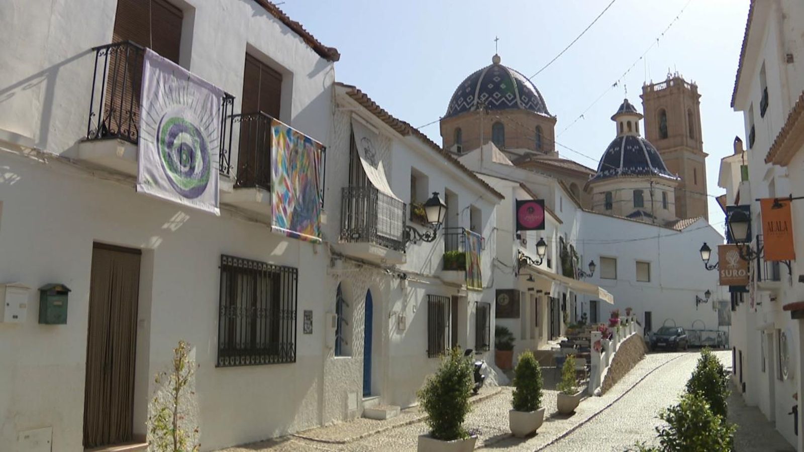 Els carrers d'Altea s'omplin d'art amb les Balconades