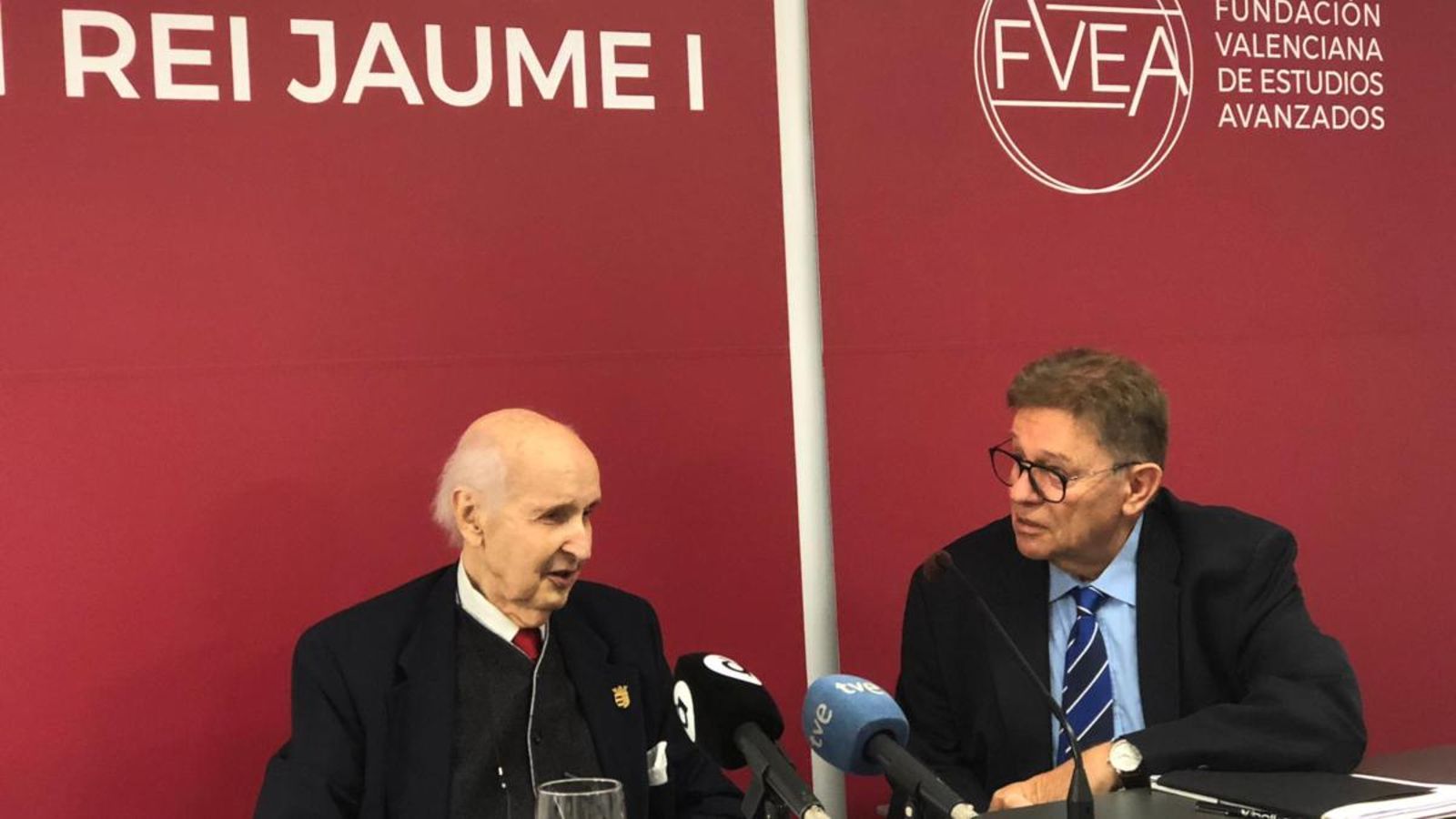 El jurat dels Premis Rei Jaume I convoca 79 experts en diferents camps, entre ells 19 premis Nobel | ÀP