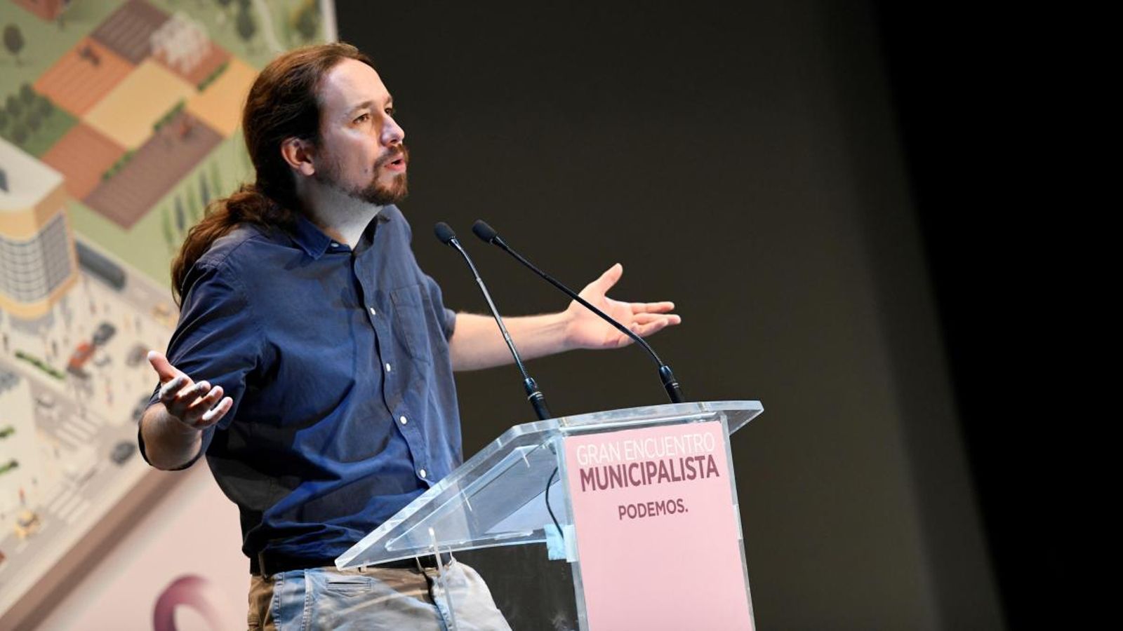 Pablo Iglesias durant la seua intervenció en la Gran Trobada Municipalista de Podem