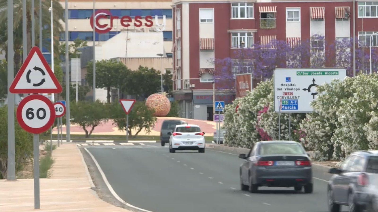 El tramvia arribarà inicialment fins al campus de la Miguel Hernández, però després està previst que ho faça fins al parc empresarial i l'aeroport
