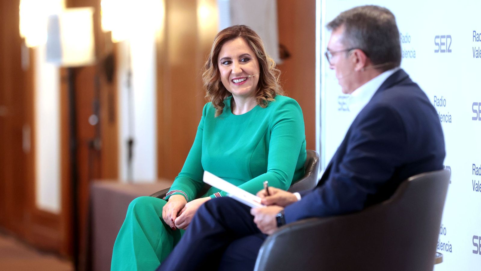 La alcaldessa de València, María José Catalá, en l'entrevista de la Cadena Ser d'este dilluns