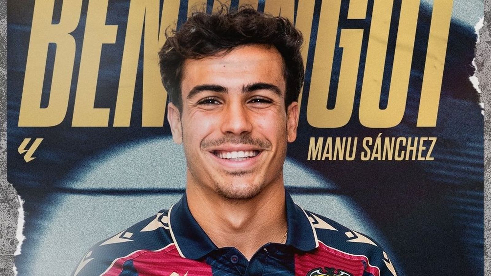 Manu Sánchez, amb la camiseta granota