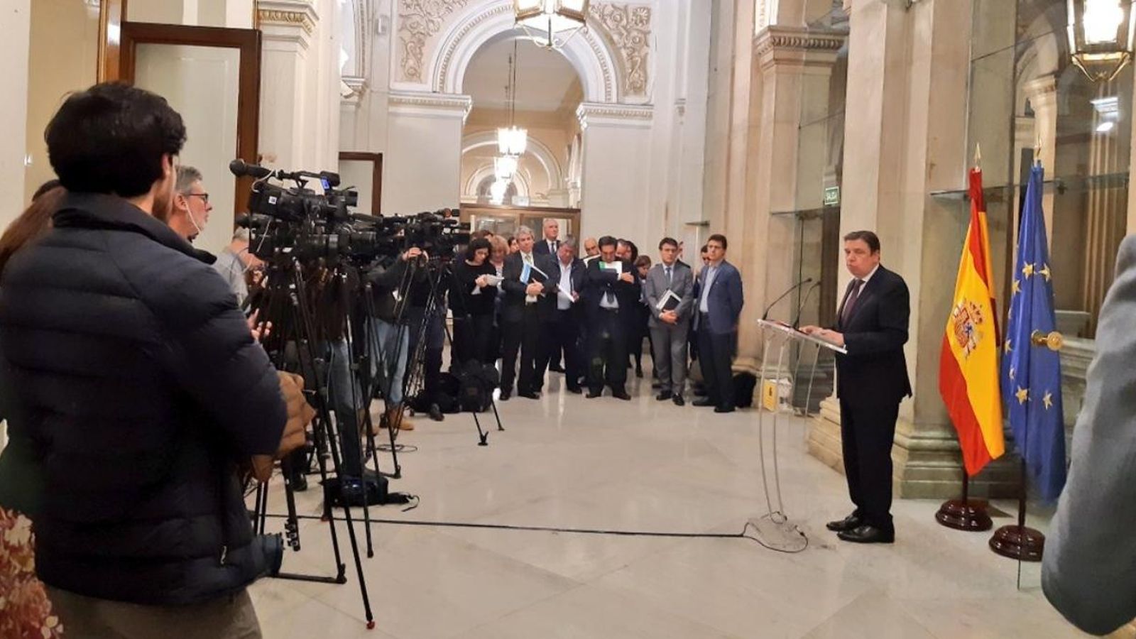 El ministre d'Agricultura Luis Planas en roda de premsa posterior a la reunió