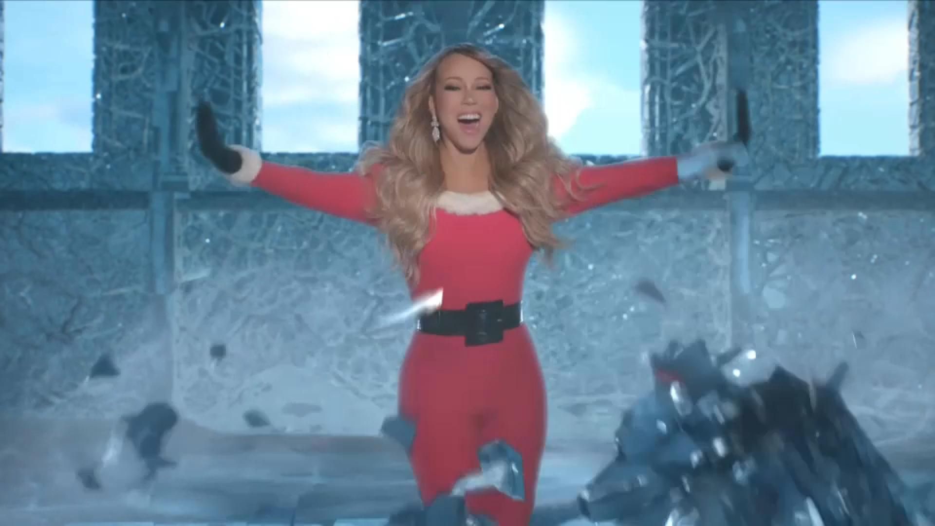 Mariah Carey es descongela per a donar la benvinguda a Nadal