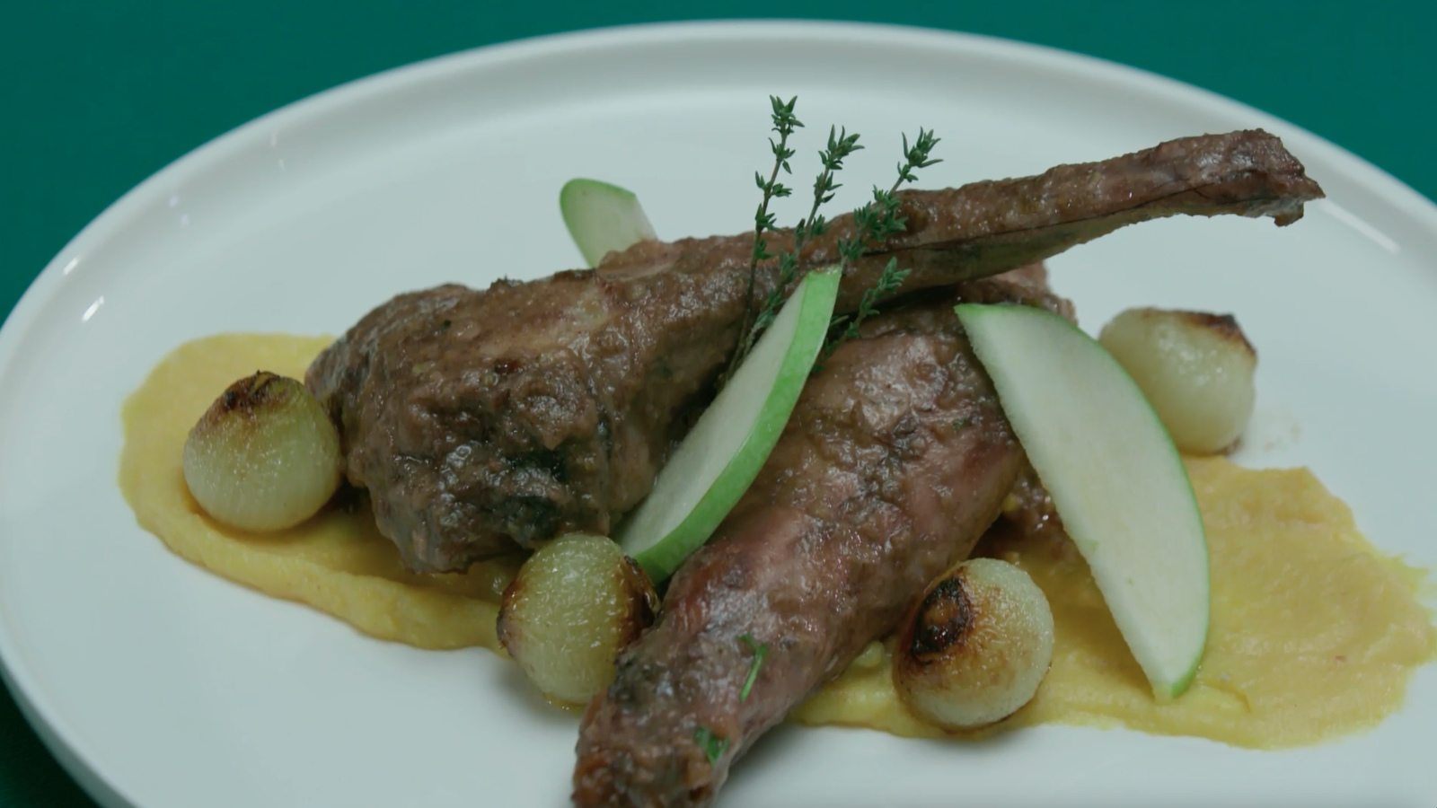 Civet de conill amb puré de caqui Civet de conill amb puré de caqui