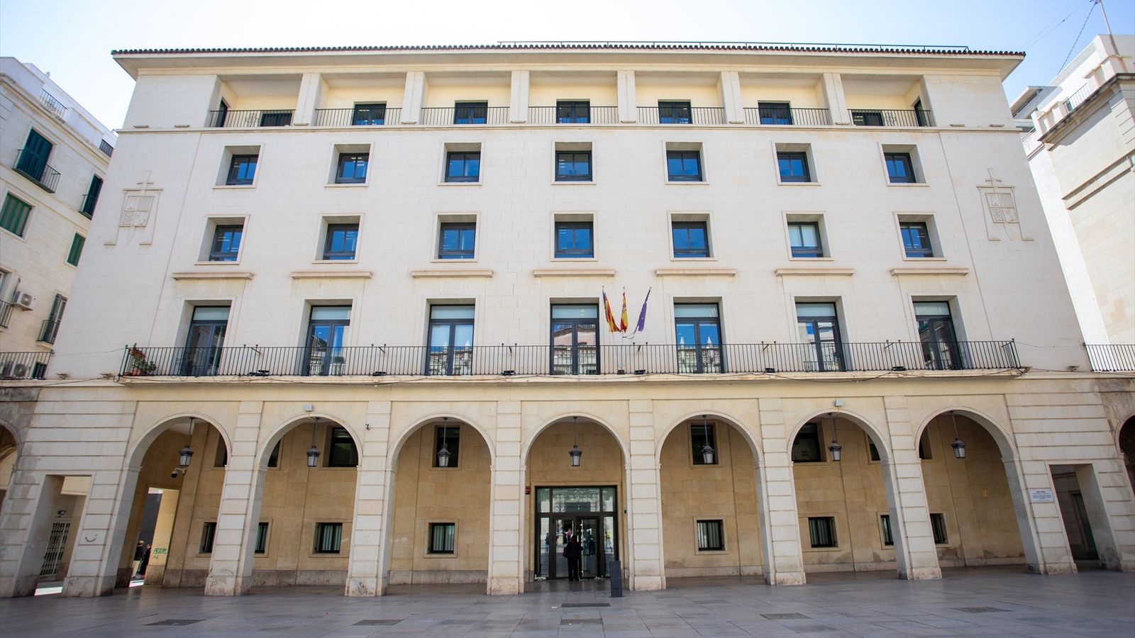 Façana de l'Audiència Provincial d'Alacant