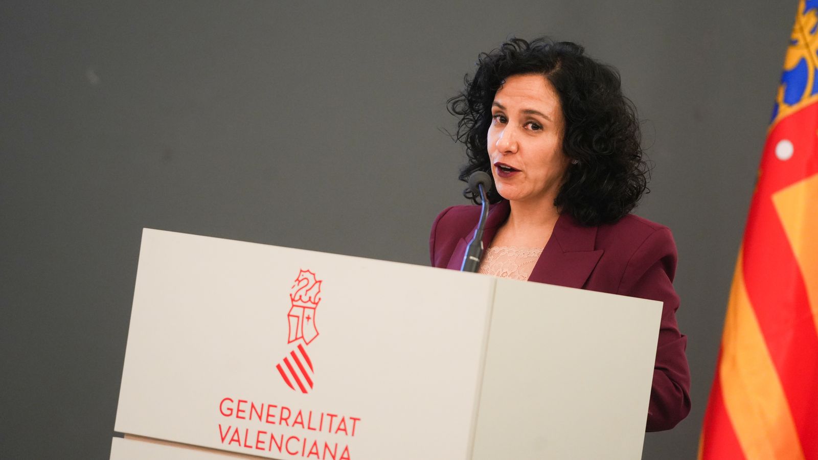 La consellera de Serveis Socials, Família i Infància, Elena Albalat, en una imatge d'arxiu