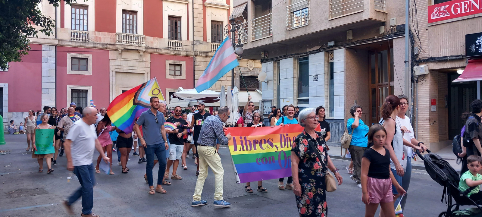 Arranquen els actes commemoratius del Dia de l'Orgull a Oriola
