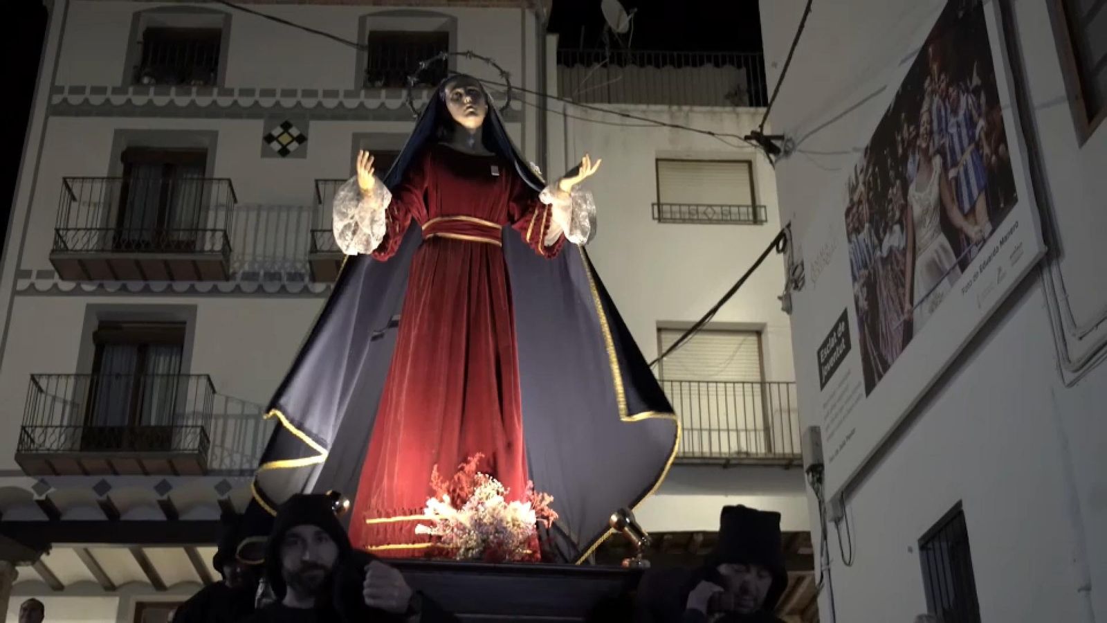 Un pas de la confraria de les Vestes