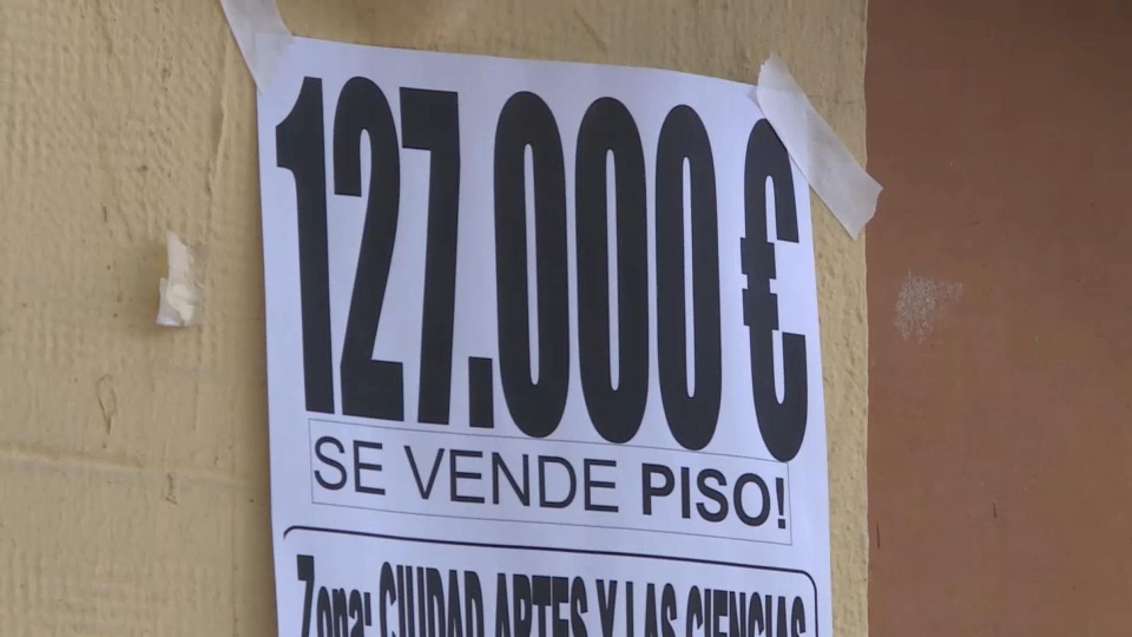 Les immobiliàries busquen informants entre el veïnat i els comerços de la zona