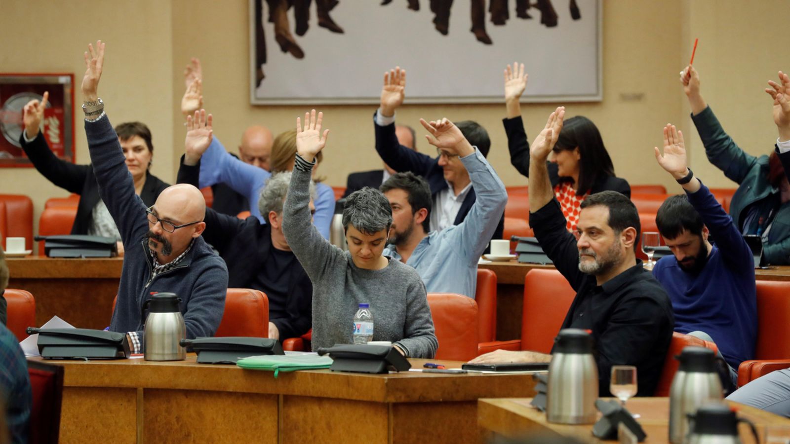 La Diputació Permanent vota els 6 decrets del govern espanyol. Efe