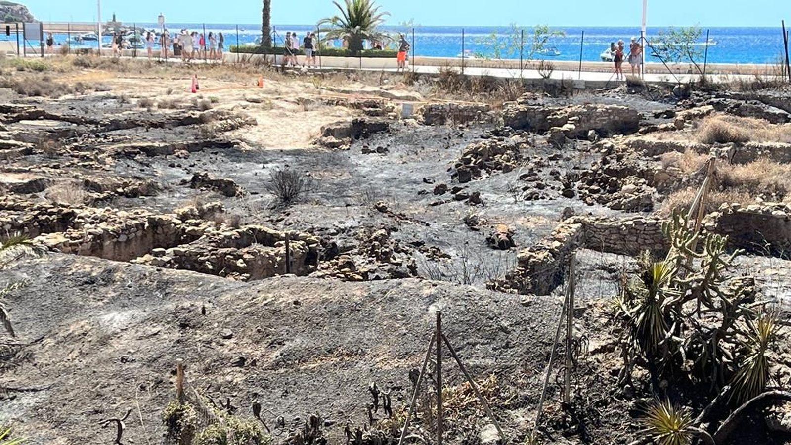 Estat en què a quedat el jaciment dels Banys de la Reina, a Calp