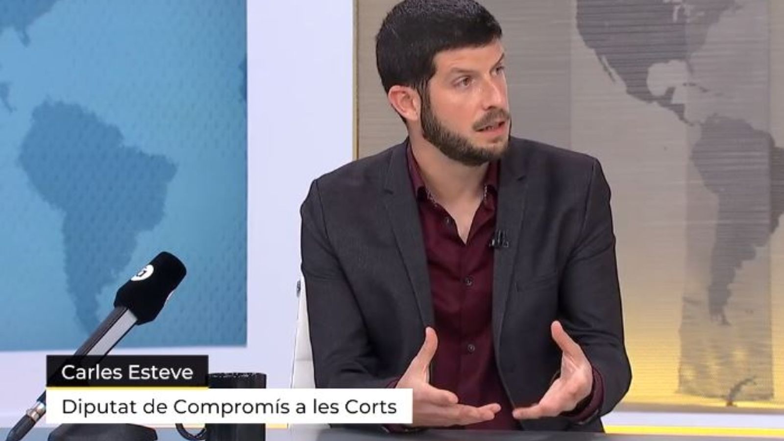 Carles Esteve: “Qualsevol persona que haja fet ús del càrrec per a avançar-se en la llista de vacunació ha de dimitir”