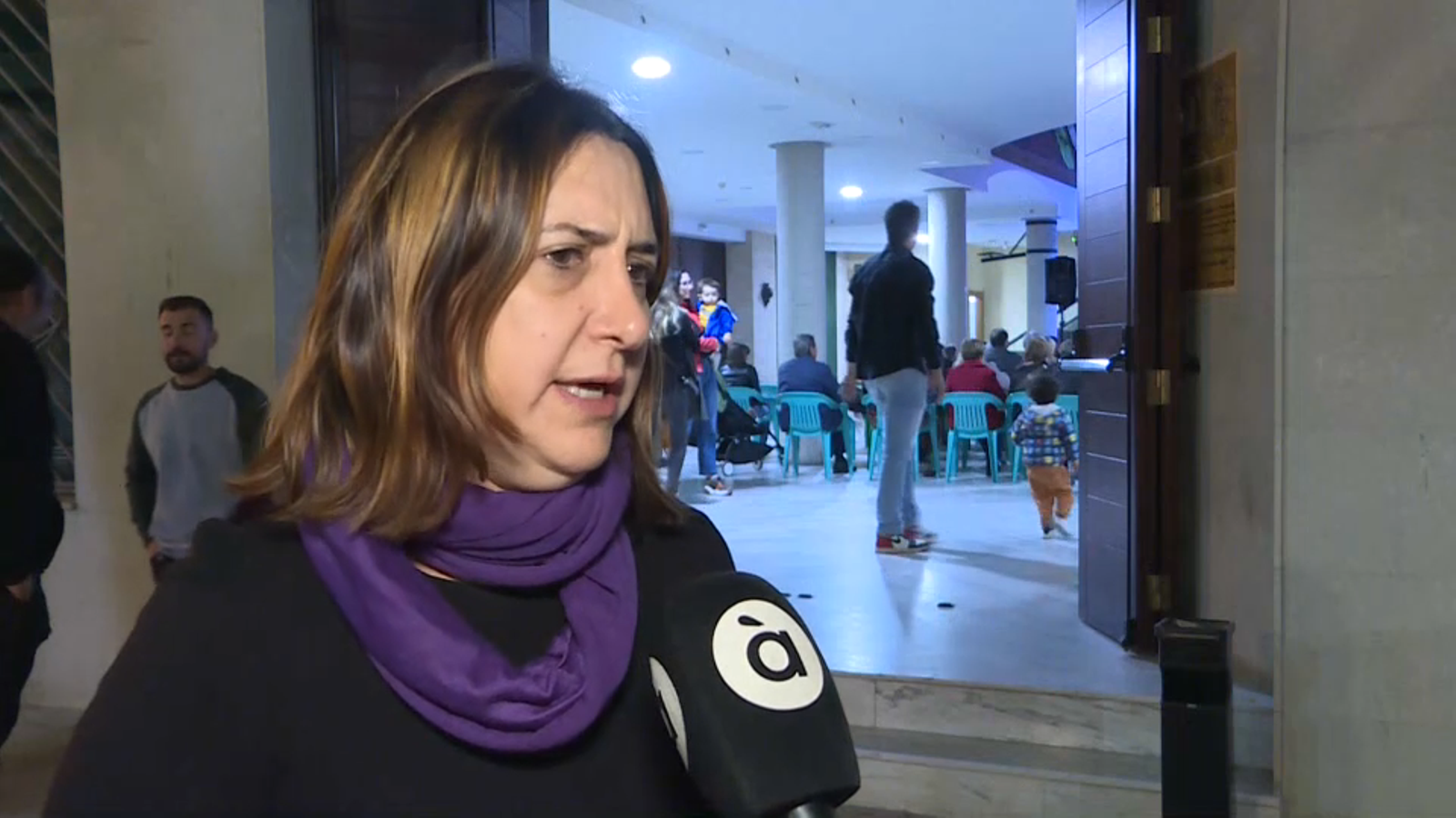 La consellera Rosa Pérez Garijo respon les preguntes d'À Punt NTC