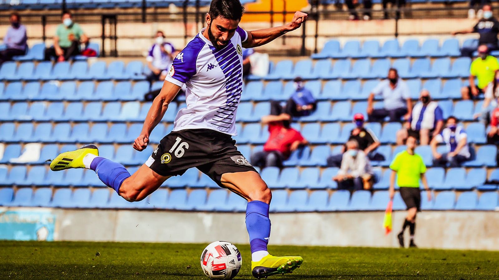 Pastorini, en una acció d'un partit