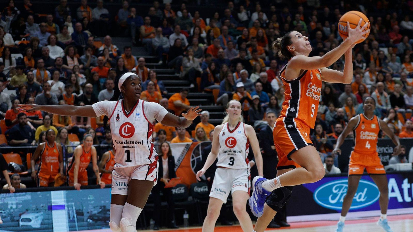 Queralt Casas, en una acció del duel