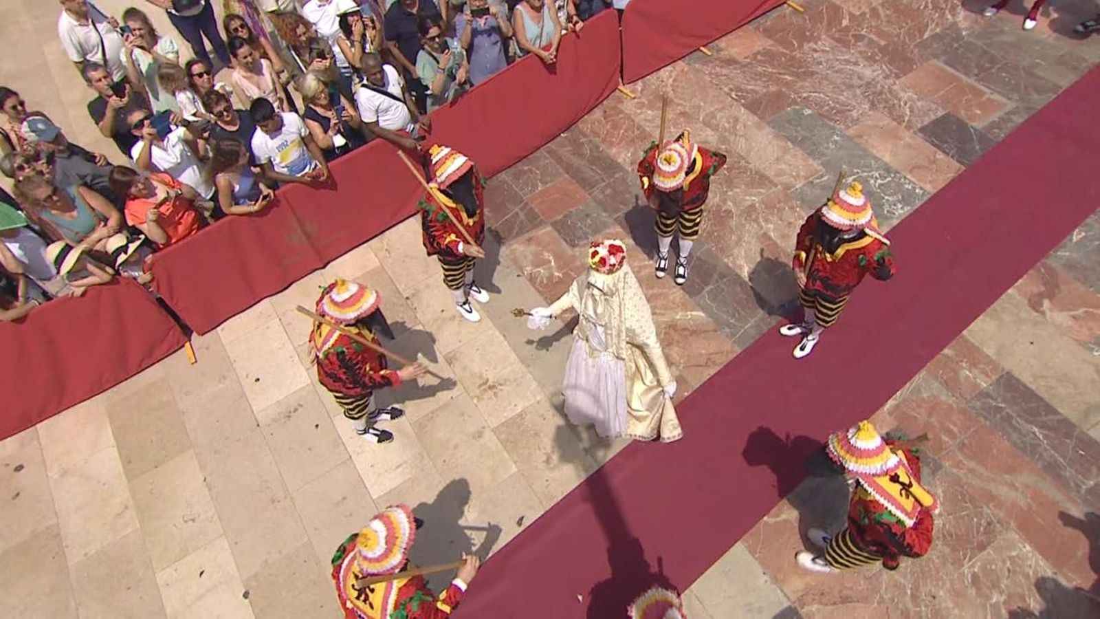 La Moma, una de les figures principals de la Cavalcada del Convit