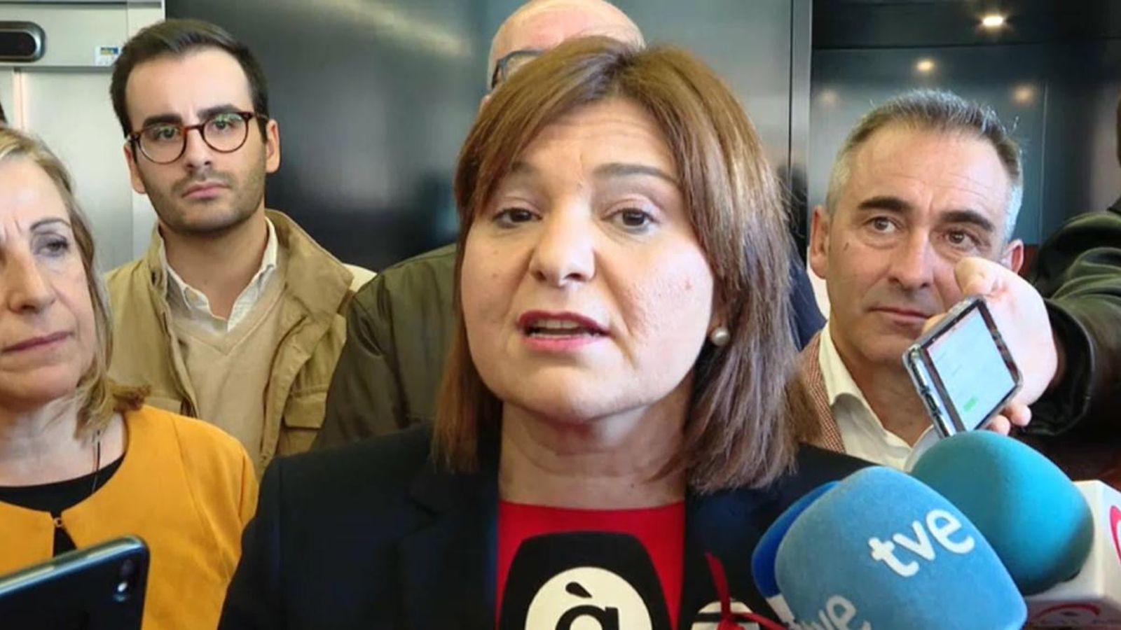 Isabel Bonig aten els mitjans de comunicació aquest dissabte a Benicàssim