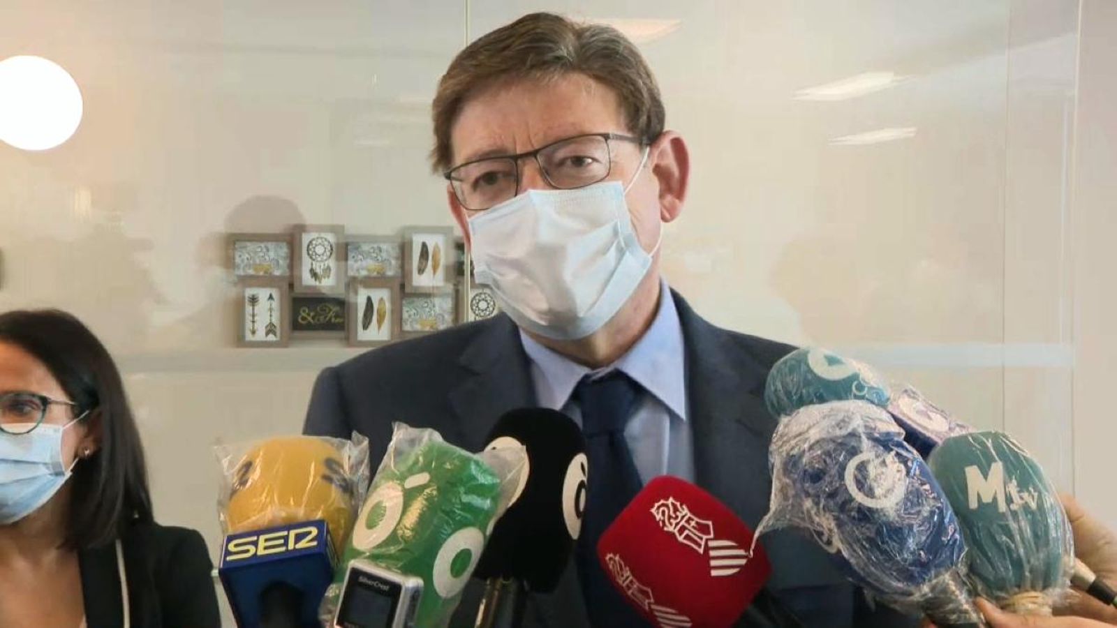 El president de la Generalitat, Ximo Puig, durant la visita a Vinaròs